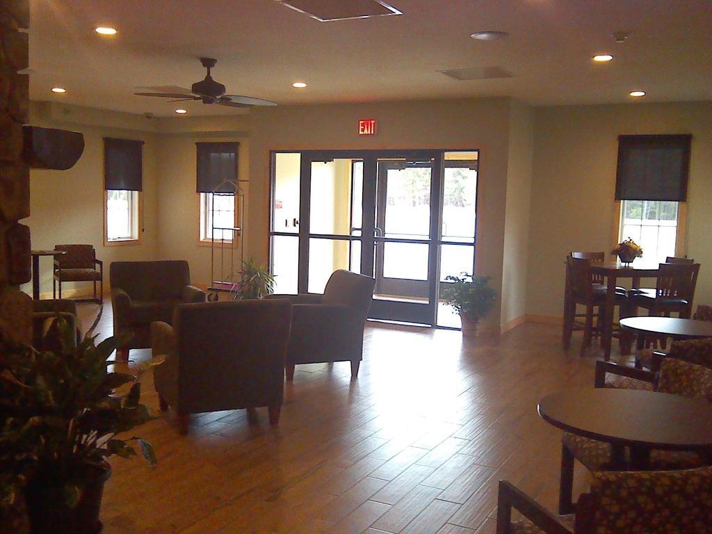 Junction Inn Suites & Conference Center Babbitt Kamer foto